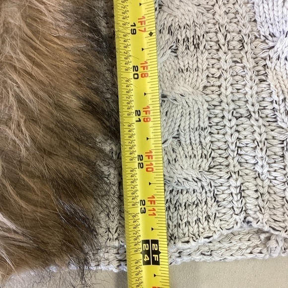 MILITARY HIPPIE Faux Fur Cardigan Sweater Open Front Tie Back Gray New! One Size - Picture 12 of 16